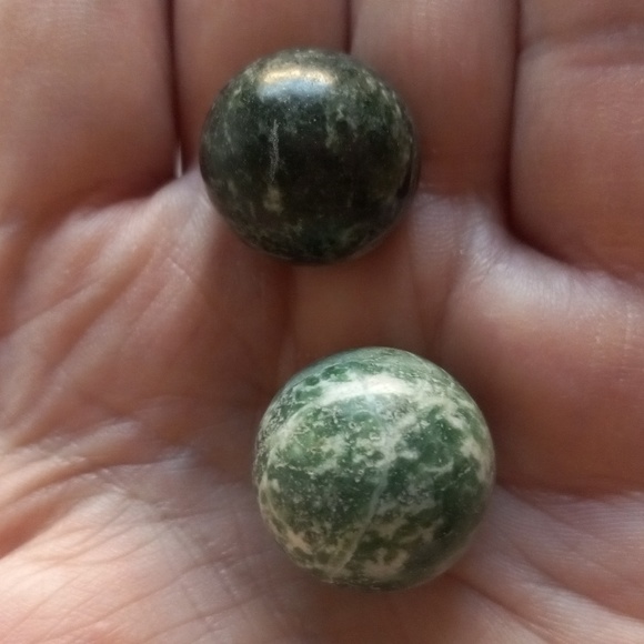 Bundle of Miniature Crystals. - Picture 4 of 12